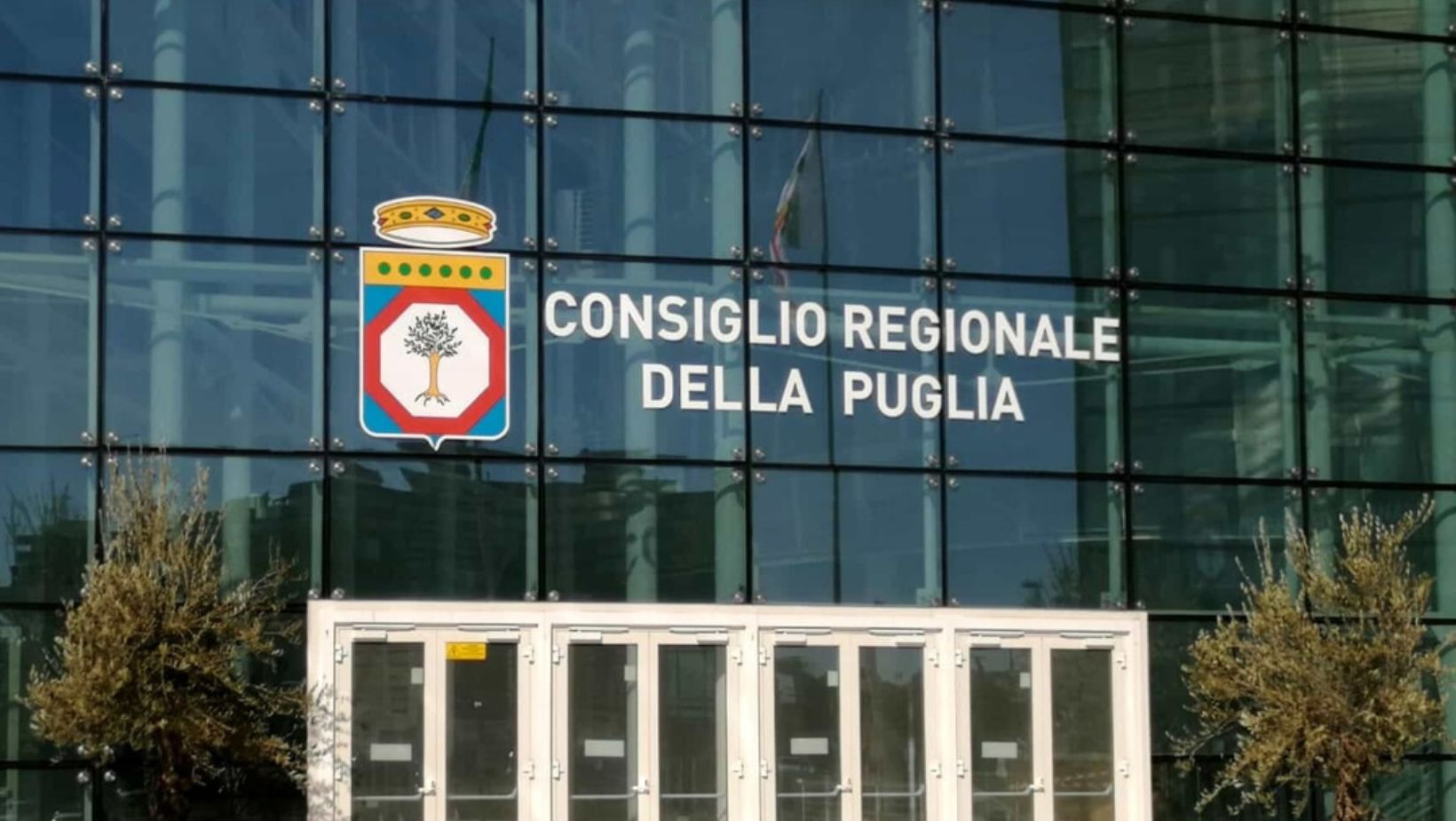 Regione Puglia: del 31 maggio sospesa l’operatività delle piattaforme per la richiesta di incentivi pubblici alle attività produttive.